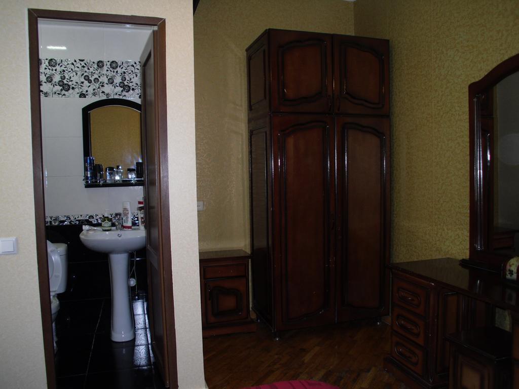 Suliko Guest House Batumi Eksteriør bilde