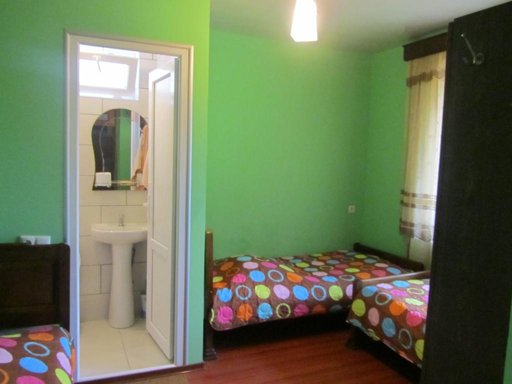 Suliko Guest House Batumi Rom bilde